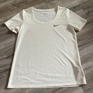 white nike t-shirt
